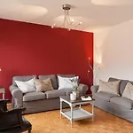 Penthouse By Interhome Lägenhet